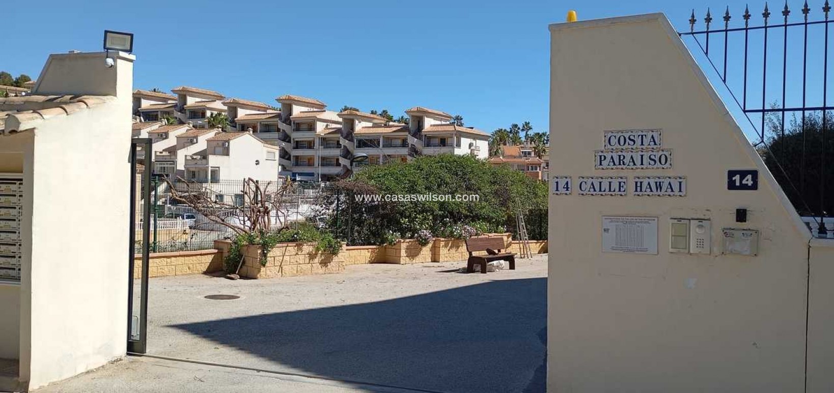 Sale - Apartment - Villamartin - Costa Blanca