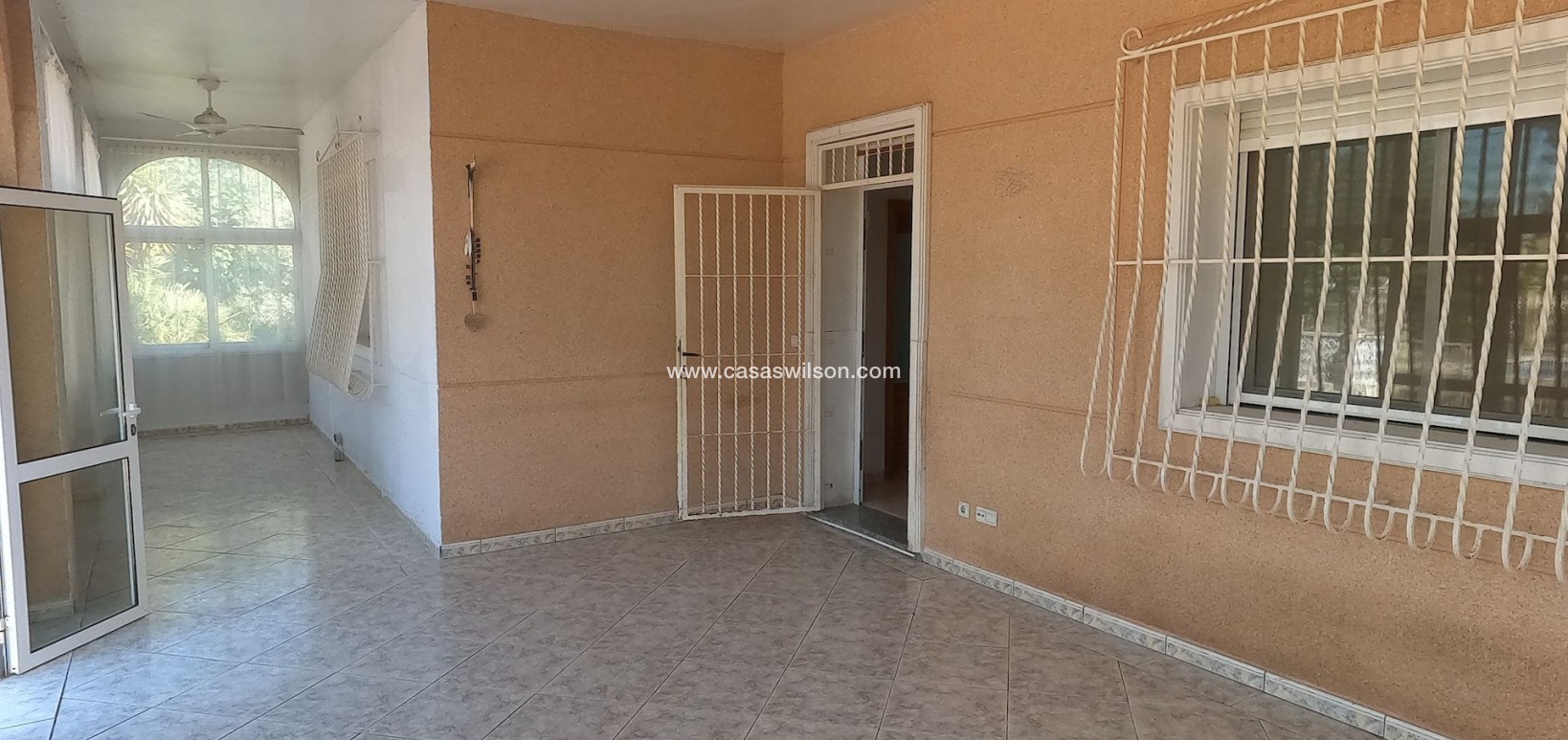 Sale - Villa - Dolores