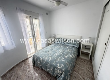 Sale - Townhouse - Villamartin - Villamartín