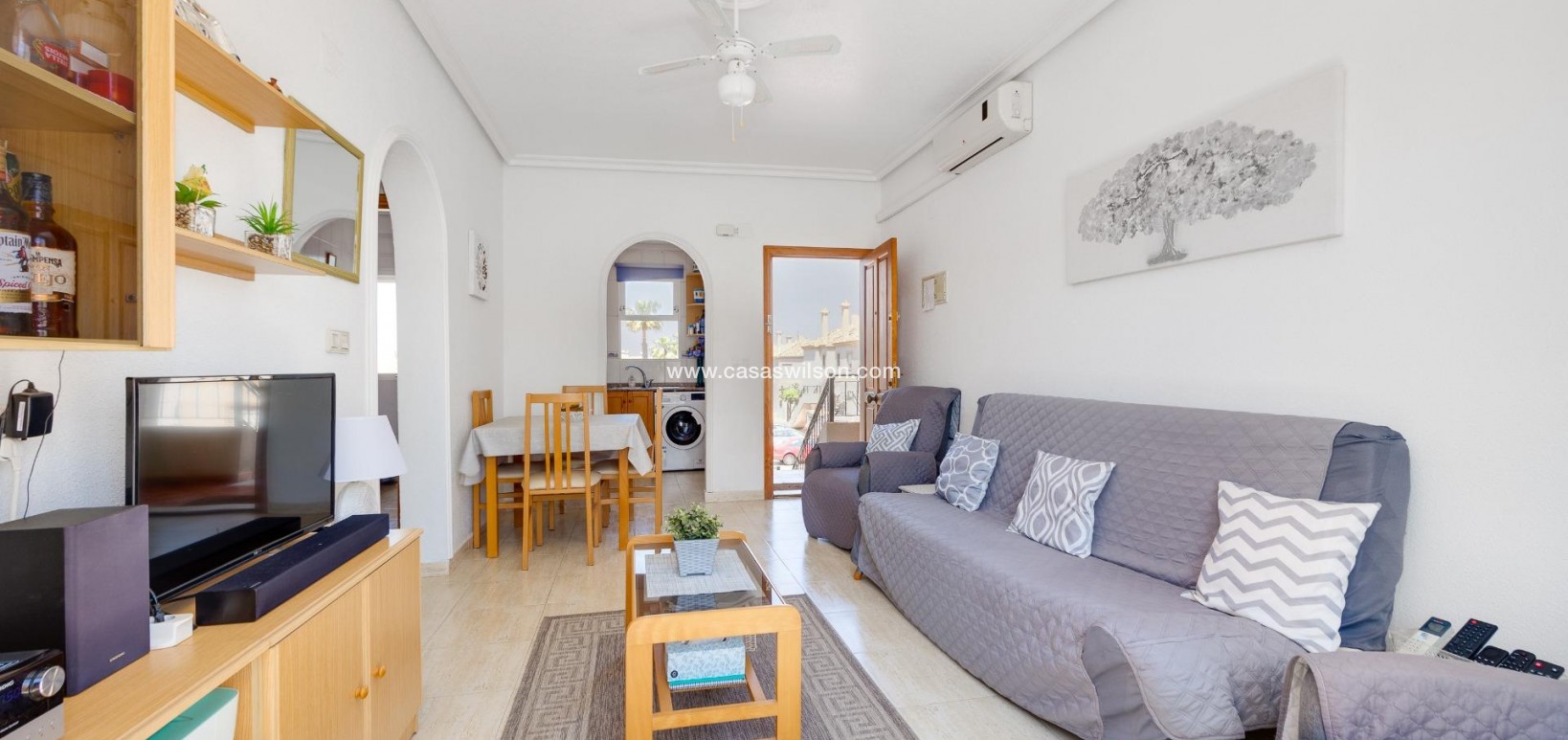 Sale - Bungalow - Torrevieja - Aguas Nuevas
