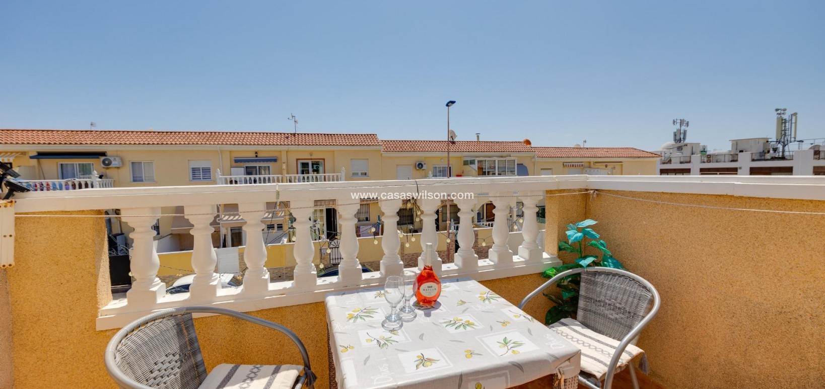 Sale - Bungalow - Torrevieja - Aguas Nuevas