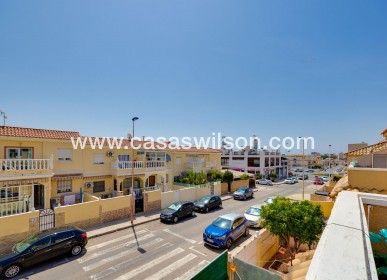 Sale - Bungalow - Torrevieja - Aguas Nuevas