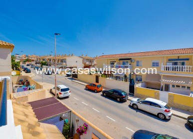 Sale - Bungalow - Torrevieja - Aguas Nuevas