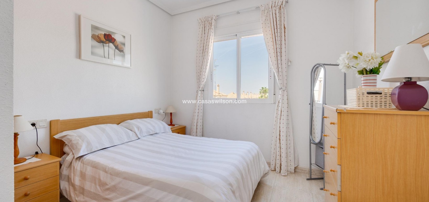 Sale - Bungalow - Torrevieja - Aguas Nuevas