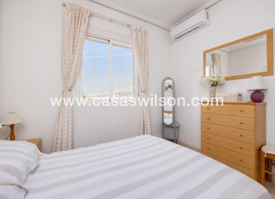 Sale - Bungalow - Torrevieja - Aguas Nuevas