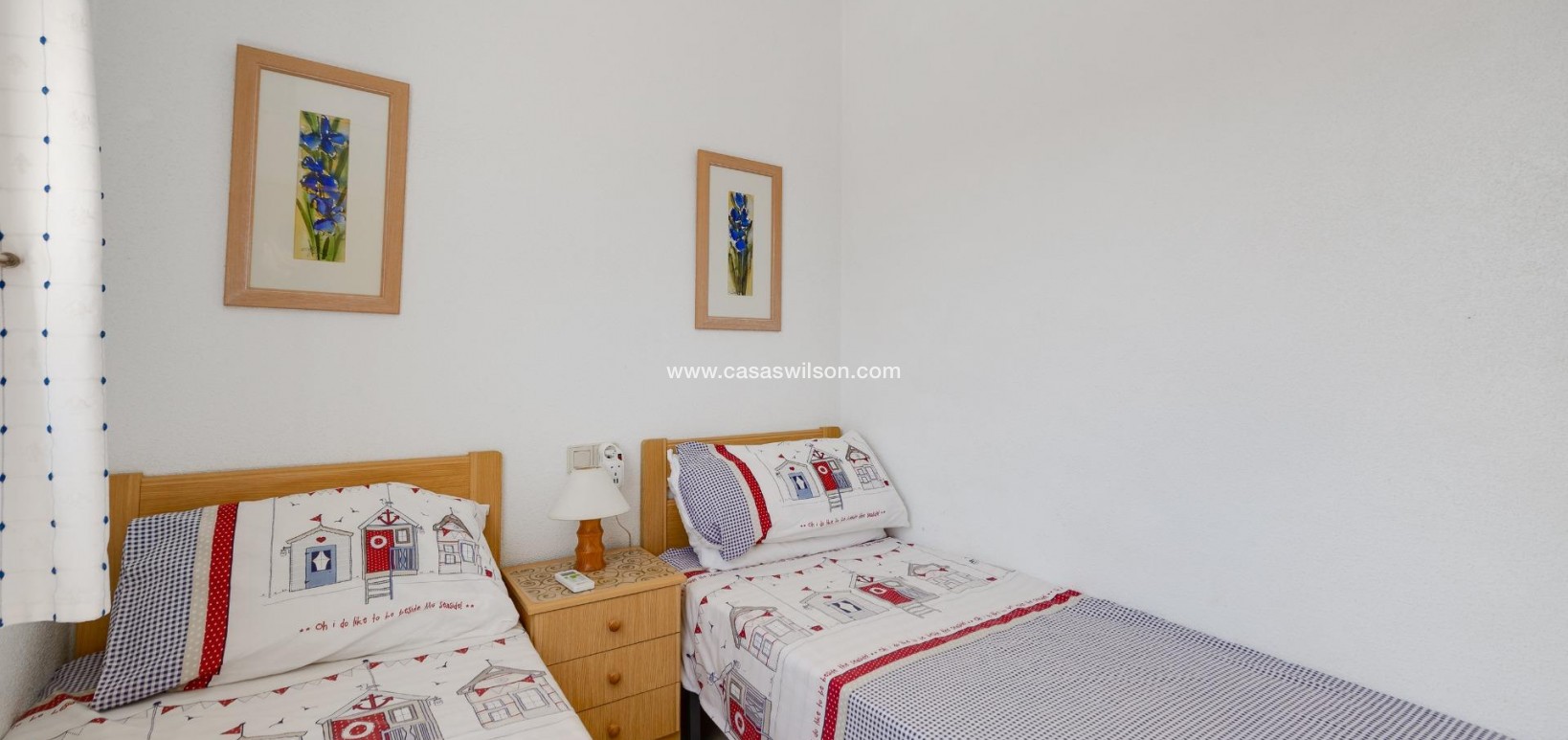 Sale - Bungalow - Torrevieja - Aguas Nuevas