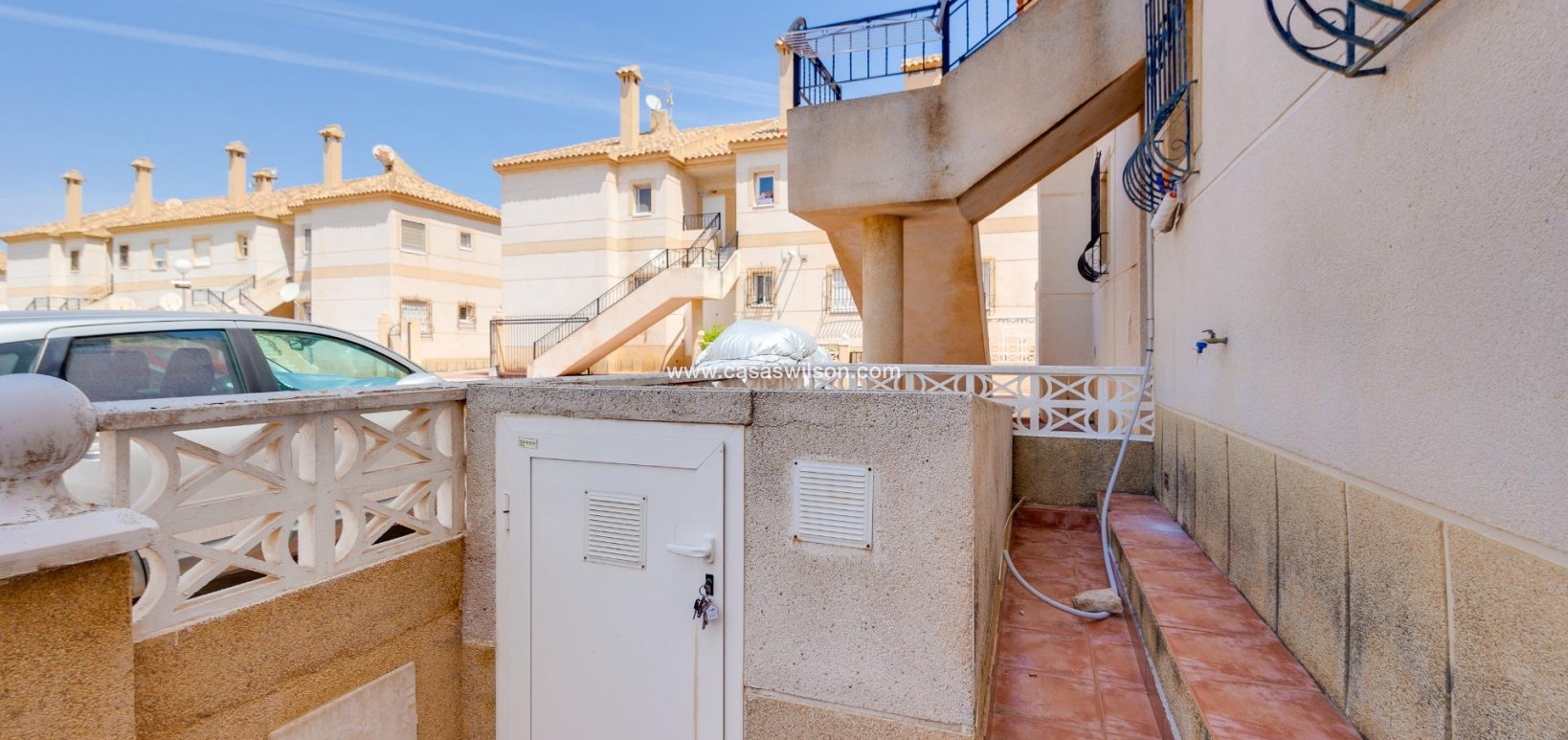 Sale - Bungalow - Torrevieja - Aguas Nuevas