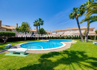 Sale - Bungalow - Torrevieja - Aguas Nuevas