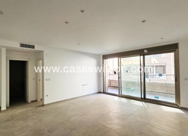 Venta - Apartamento - Torrevieja - Paseo maritimo