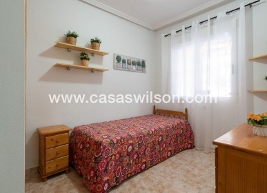 Sale - Bungalow - Orihuela Costa - La Regia