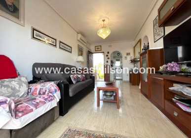 Sale - Bungalow - Torrevieja - Aguas Nuevas
