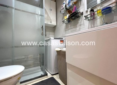 Sale - Bungalow - Torrevieja - Aguas Nuevas
