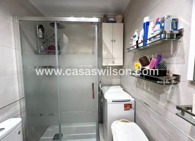 Sale - Bungalow - Torrevieja - Aguas Nuevas