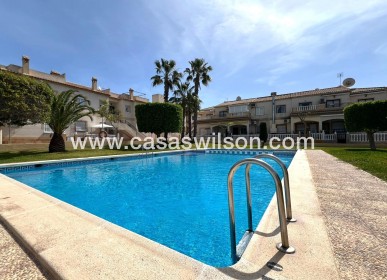 Sale - Bungalow - Torrevieja - Aguas Nuevas