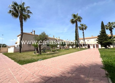 Sale - Bungalow - Torrevieja - Aguas Nuevas