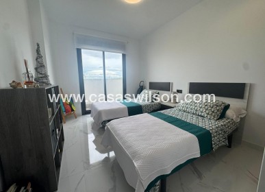 Sale - Bungalow - Guardamar del Segura - Costa Blanca