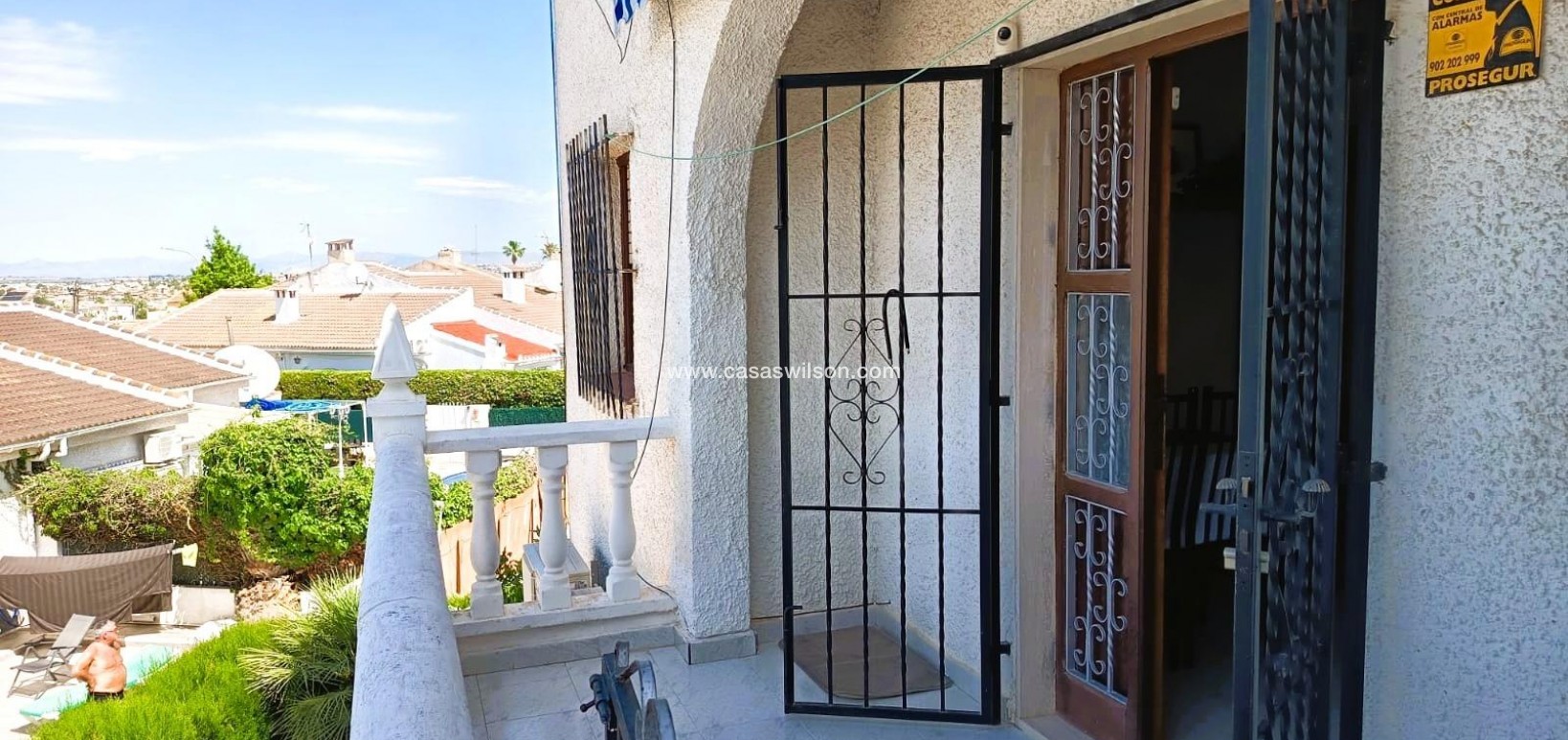 Sale - Bungalow - Torrevieja - Costa Blanca