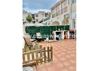 Sale - Appartement - Torrevieja - Sector 25