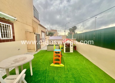 Sale - Bungalow - Torrevieja - Paraje Natural