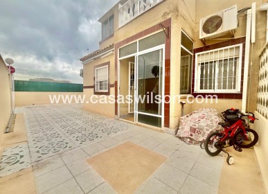 Sale - Bungalow - Torrevieja - Paraje Natural