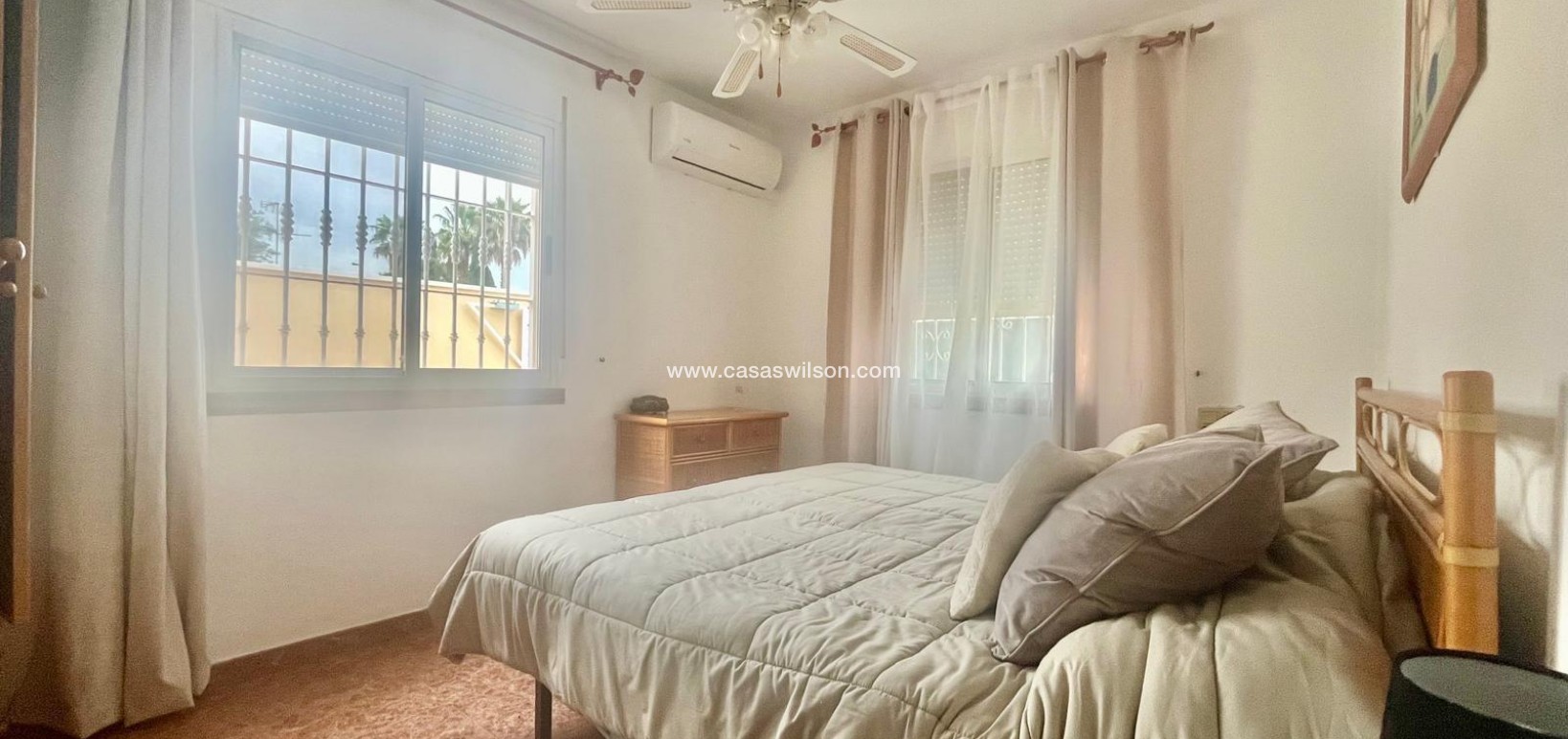 Sale - Bungalow - Torrevieja - Paraje Natural