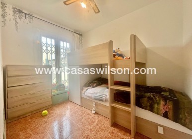 Sale - Bungalow - Torrevieja - Paraje Natural