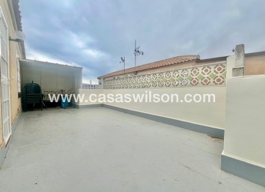 Sale - Bungalow - Torrevieja - Paraje Natural