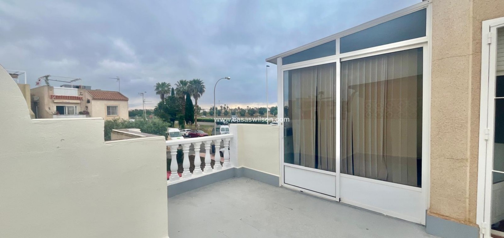 Sale - Bungalow - Torrevieja - Paraje Natural