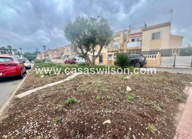 Sale - Bungalow - Torrevieja - Paraje Natural