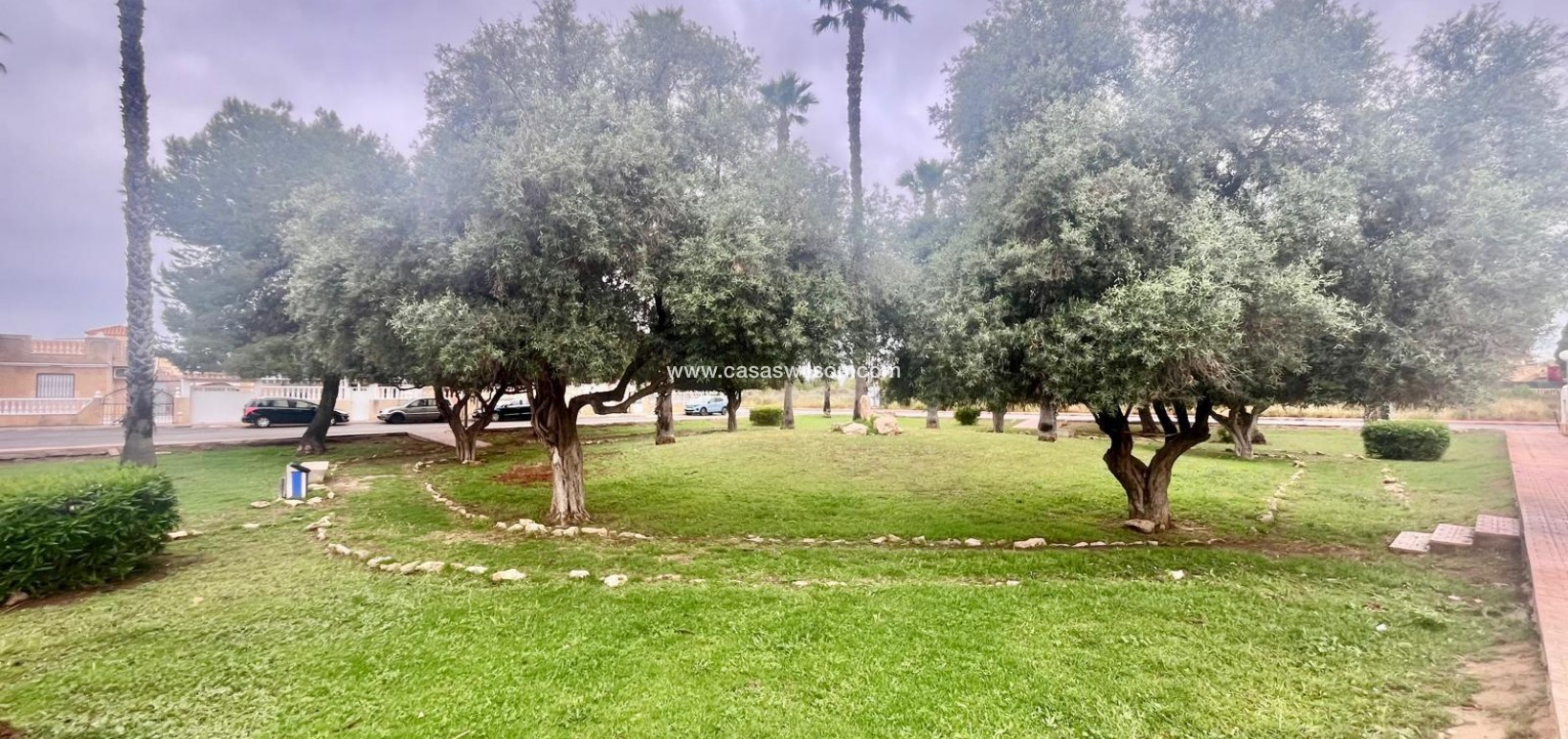 Sale - Bungalow - Torrevieja - Paraje Natural