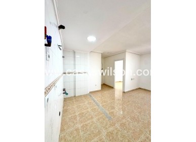 Venta - Apartamento - Torrevieja - Centro