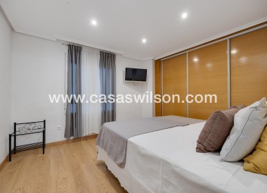 Venta - Apartamento - Torrevieja - Centro