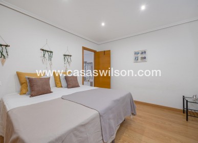 Venta - Apartamento - Torrevieja - Centro