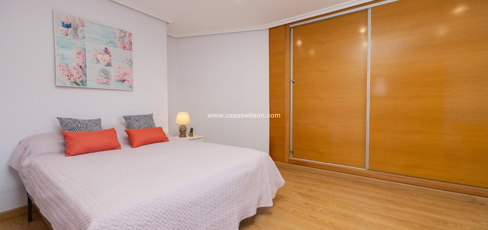 Venta - Apartamento - Torrevieja - Centro