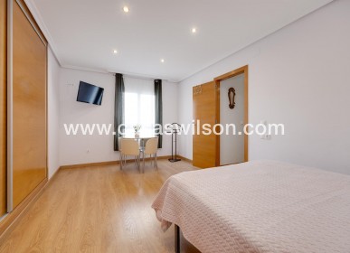 Venta - Apartamento - Torrevieja - Centro