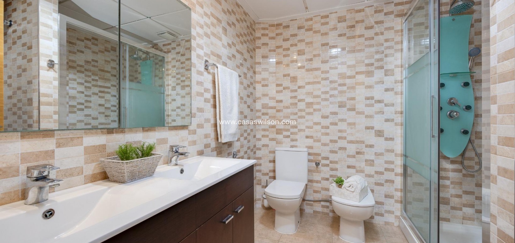 Venta - Apartamento - Torrevieja - Centro