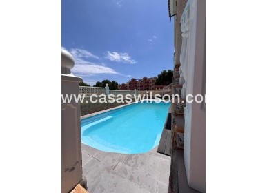 Sale - Townhouse - Villamartin - Costa Blanca
