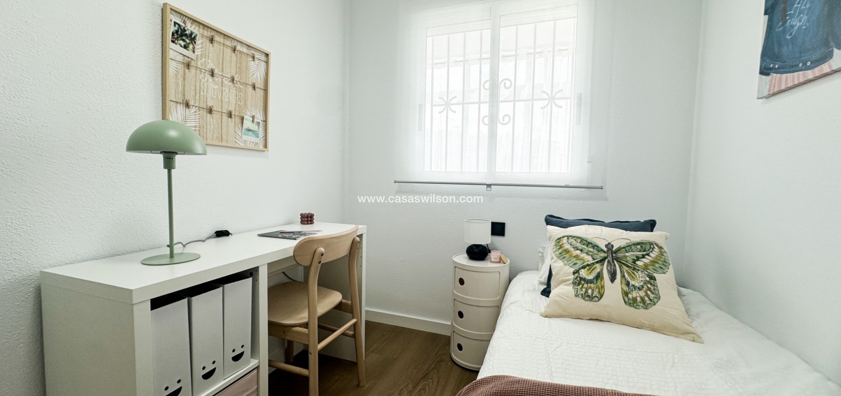 Sale - Apartment - Orihuela Costa - Costa Blanca