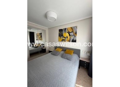 Venta - Apartamento - Torrevieja - Centro