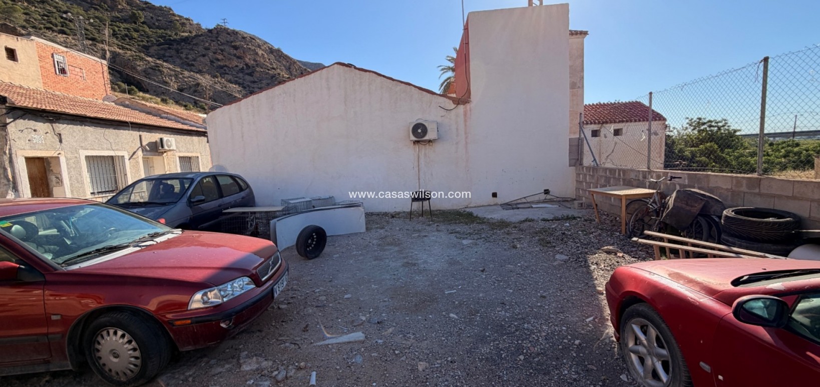 Sale - Plot of Land - Redován