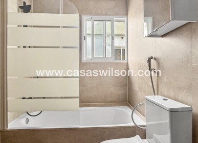Sale - Appartement - Torrevieja