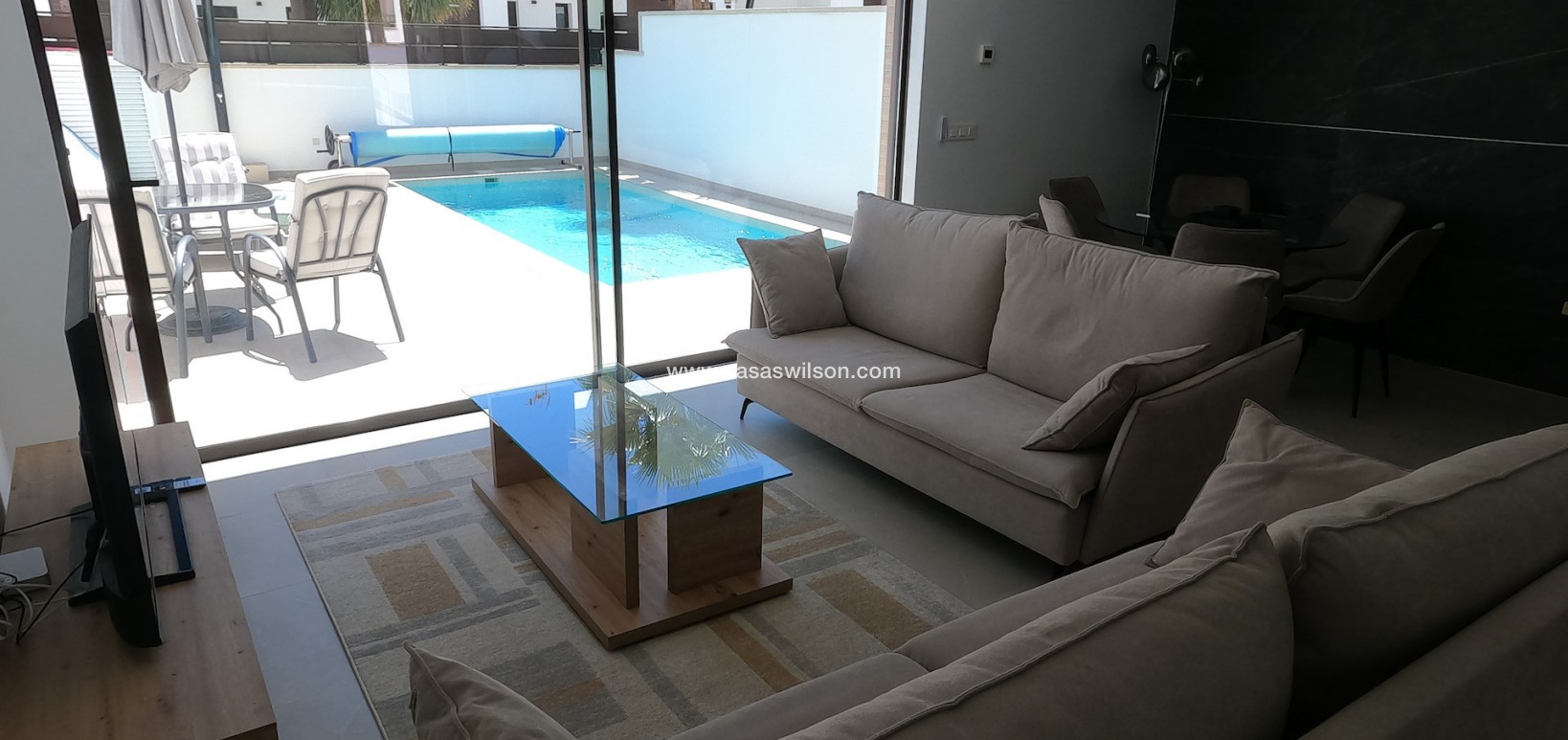 Sale - Villa - Algorfa - La Finca Golf
