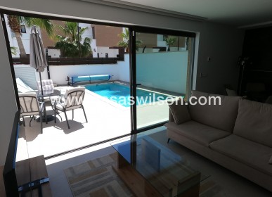 Sale - Villa - Algorfa - La Finca Golf