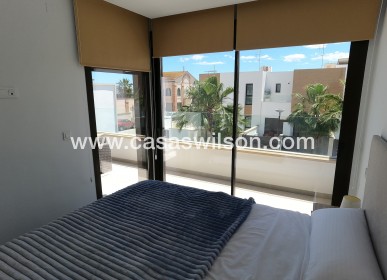 Sale - Villa - Algorfa - La Finca Golf