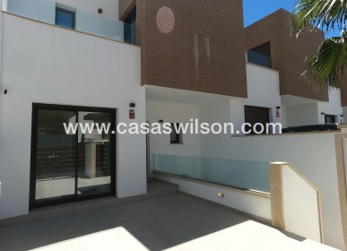 Sale - Villa - Algorfa - La Finca Golf