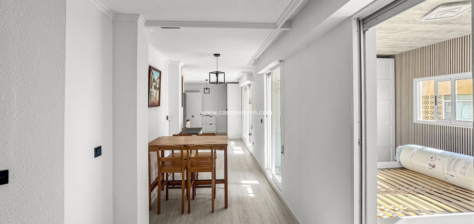 Sale - Apartment - Torrevieja - Costa Blanca