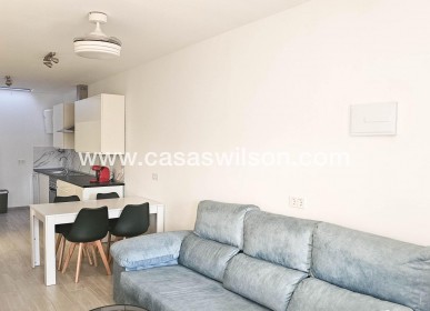 Sale - Townhouse - Torrevieja - El Limonar
