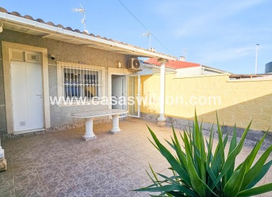Sale - Townhouse - Torrevieja - El Limonar