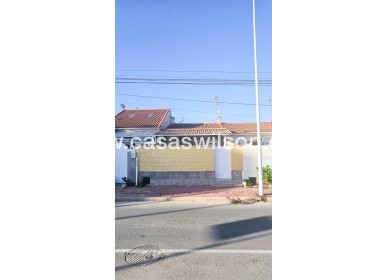 Sale - Townhouse - Torrevieja - El Limonar