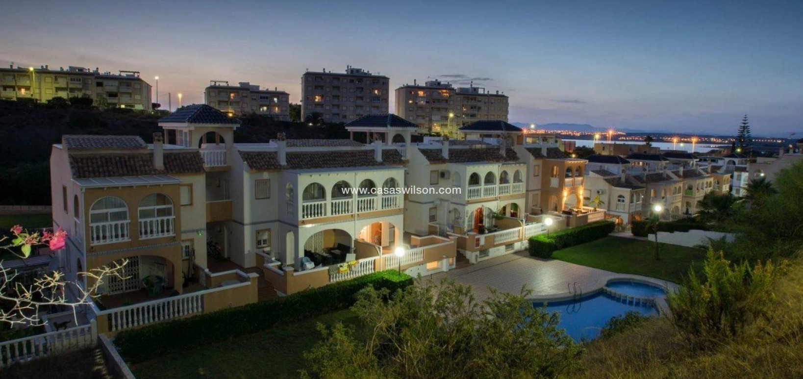 Sale - Apartment - Torrevieja - La Mata